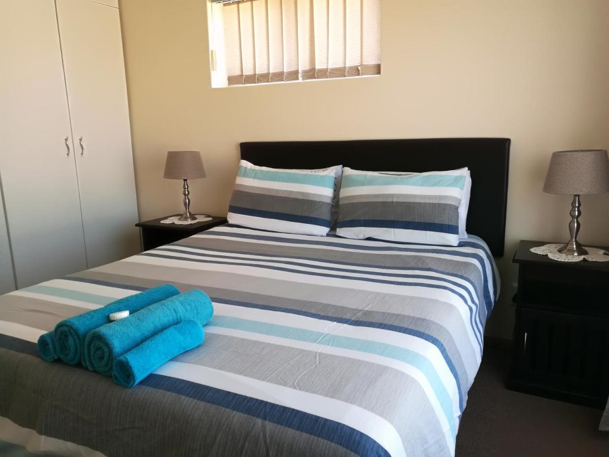 Getaway Self-Catering Tyger Valley Дърбанвил Екстериор снимка